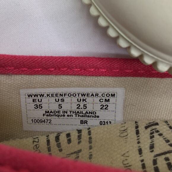 Keen Vulcanized Slip On Sneakers - Picture 8 of 9